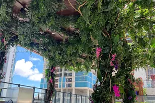 20 NE 11th St, Miami, FL 33132 - Photo 25