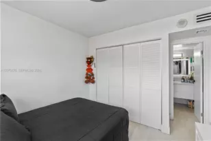 2821 N Miami Beach Blvd, North Miami Beach, FL 33160 - Photo 25