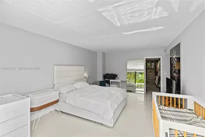 1000 W Island Blvd #202, Aventura, FL 33160 - Photo 47