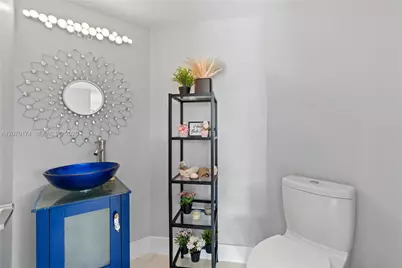 1000 W Island Blvd #202, Aventura, FL 33160 - Photo 23