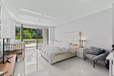 1000 W Island Blvd #202, Aventura, FL 33160 - Photo 43
