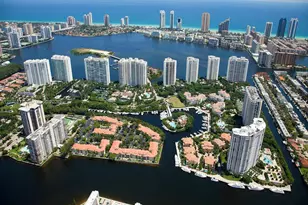 1000 W Island Blvd, Aventura, FL 33160 - Photo 83
