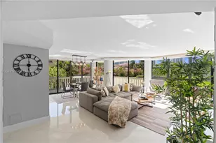 1000 W Island Blvd, Aventura, FL 33160 - Photo 3