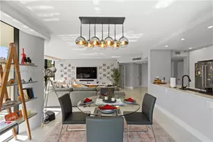 1000 W Island Blvd, Aventura, FL 33160 - Photo 9