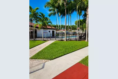550 NW 82nd Ct #383, Miami, FL 33126 - Photo 3