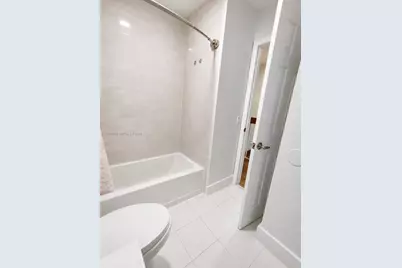 550 NW 82nd Ct #383, Miami, FL 33126 - Photo 29