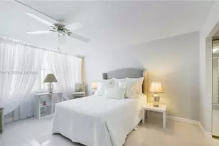 4400 Hillcrest Dr, Hollywood, FL 33021 - Photo 9