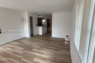 2010 NW 59th Wy, Lauderhill, FL 33313 - Photo 17
