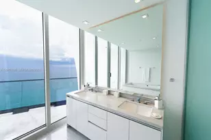 16901 Collins Ave, Sunny Isles Beach, FL 33160 - Photo 17