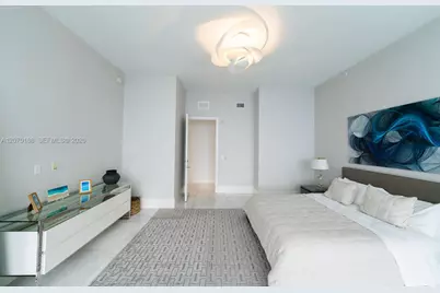 16901 Collins Ave #4201, Sunny Isles Beach, FL 33160 - Photo 9