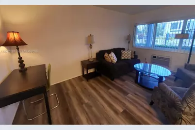 600 Layne Blvd #118, Hallandale Beach, FL 33009 - Photo 11