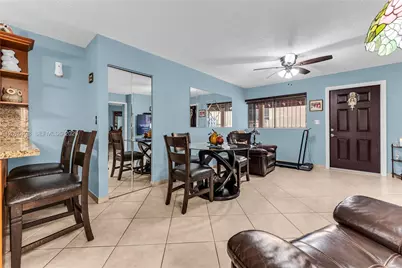 2765 W 61st Pl #103, Hialeah, FL 33016 - Photo 31