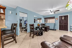 2765 W 61st Pl, Hialeah, FL 33016 - Photo 31
