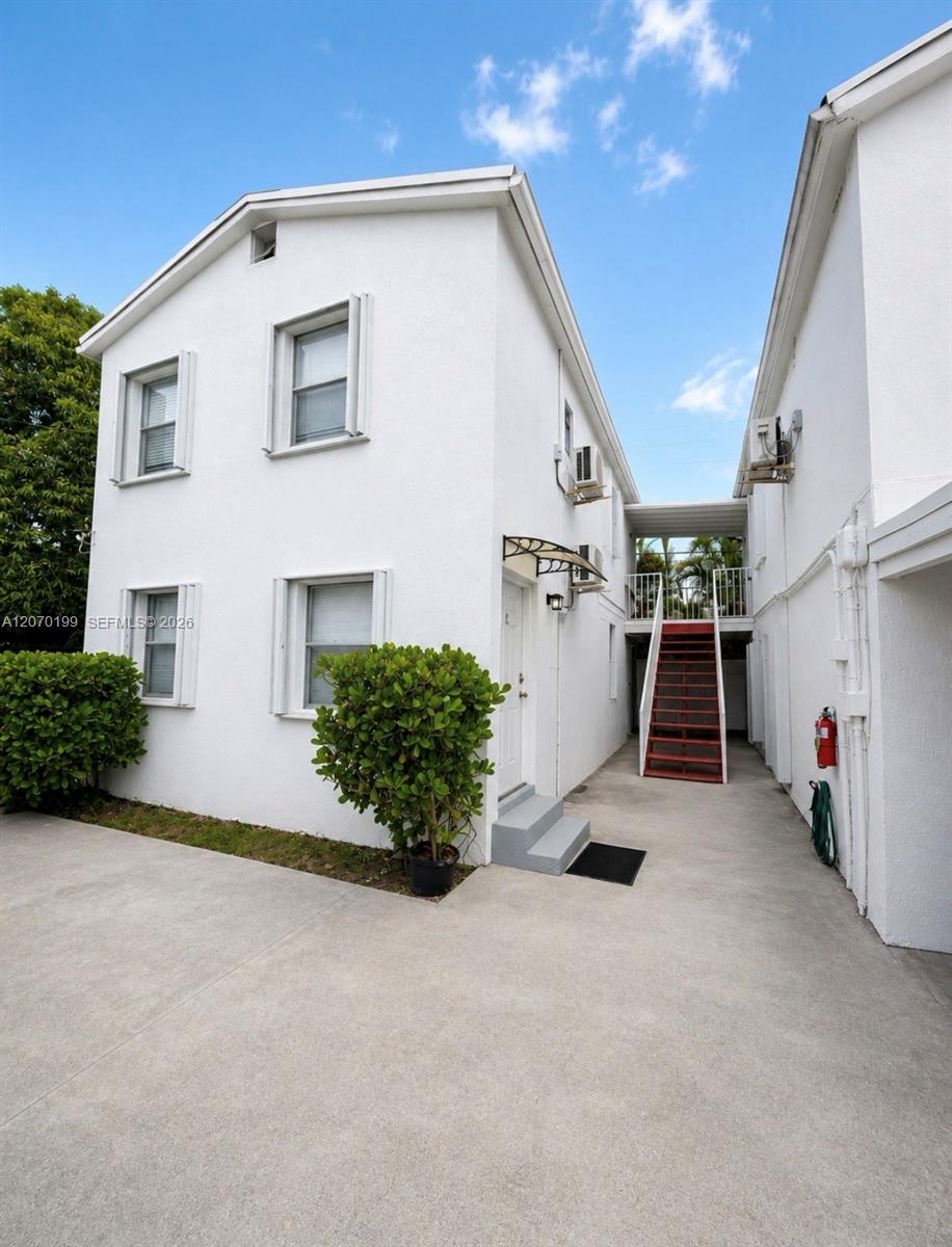 127 NW 47th Terrace #2 - 127 NW 47th Terrace #2, Miami, FL 33127 Luxury Property | Jose Angel Pina