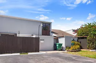 2524 SW 122nd Ct, Miami, FL 33175 - Photo 3