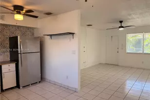 1104 N 17th Ct, Hollywood, FL 33020 - Photo 3