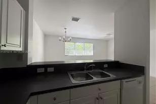 3360 NE 14th Dr, Homestead, FL 33033 - Photo 5
