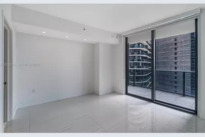 45 SW 9th St #2002, Miami, FL 33130 - Photo 13
