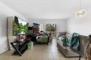 505 S Pine Island Rd, Plantation, FL 33324 - Photo 3