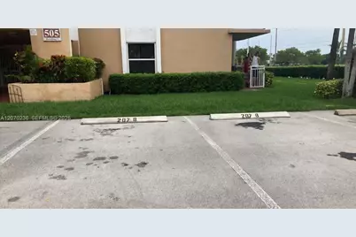 505 S Pine Island Rd #B207, Plantation, FL 33324 - Photo 19