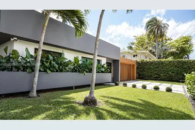 2110 NE 191st Dr, North Miami Beach, FL 33179 - Photo 11