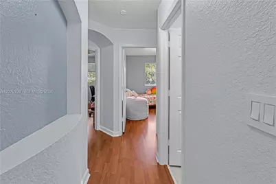 11369 NW 73rd Ter, Doral, FL 33178 - Photo 11