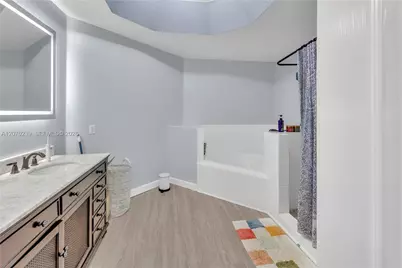 11369 NW 73rd Ter, Doral, FL 33178 - Photo 3