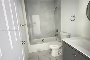12230 SW 219th St, Miami, FL 33170 - Photo 11
