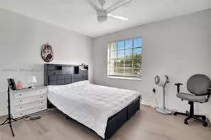 7647 Rockport Cir, Lake Worth, FL 33467 - Photo 13