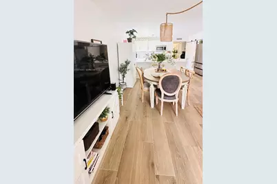 223 Lakeview Dr #204, Weston, FL 33326 - Photo 9