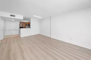 335 S Biscayne Blvd, Miami, FL 33131 - Photo 7