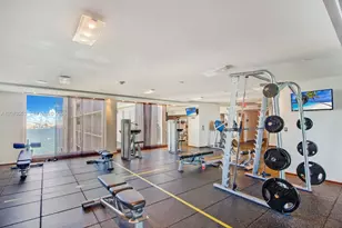 335 S Biscayne Blvd, Miami, FL 33131 - Photo 21