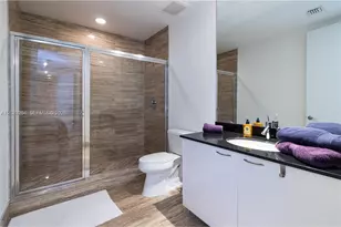 15811 Collins Ave, Sunny Isles Beach, FL 33160 - Photo 9