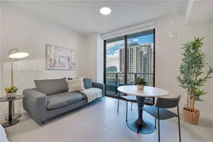 121 NE 5th St, Miami, FL 33132 - Photo 27