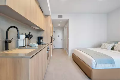 121 NE 5th St #3309, Miami, FL 33132 - Photo 33