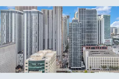 121 NE 5th St #3309, Miami, FL 33132 - Photo 5