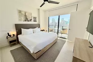 159 NE 6th St, Miami, FL 33132 - Photo 15