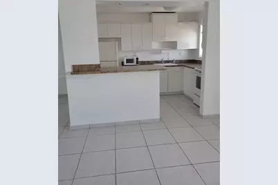 7620 Carlyle Ave #604, Miami Beach, FL 33141 - Photo 11