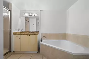 1830 Radius Dr, Hollywood, FL 33020 - Photo 23