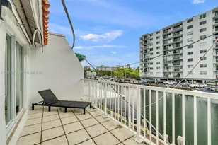 3690 NE 167th St, North Miami Beach, FL 33160 - Photo 31