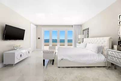 1460 S Treasure Dr, North Bay Village, FL 33141 - Photo 29