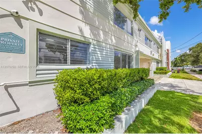 2250 Bay Dr #7, Miami Beach, FL 33141 - Photo 21