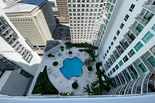 300 S Biscayne Bl, Miami, FL 33131 - Photo 15
