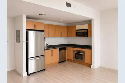 300 S Biscayne Bl #2503, Miami, FL 33131 - Photo 3