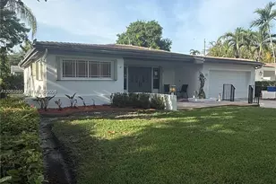 1532 Trillo Ave, Coral Gables, FL 33146 - Photo 3