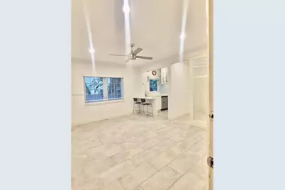 260 Euclid Ave #4, Miami Beach, FL 33139 - Photo 3