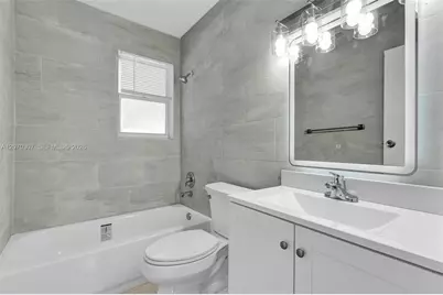 551 NW 30th Ter, Fort Lauderdale, FL 33311 - Photo 17