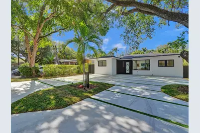 2380 NE 184th Ter, North Miami Beach, FL 33160 - Photo 1