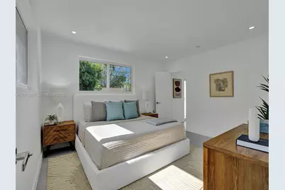 2380 NE 184th Ter, North Miami Beach, FL 33160 - Photo 29