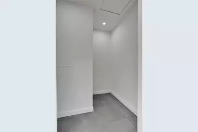 2380 NE 184th Ter, North Miami Beach, FL 33160 - Photo 35